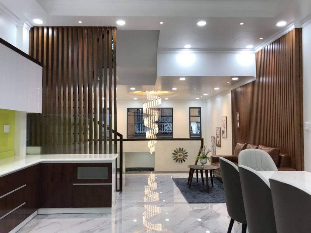 Bán nhà Ngộp bank! Xe hơi vào nhà Nguyễn Xí Bình Thạnh 85m2 chỉ 7,99tỷ