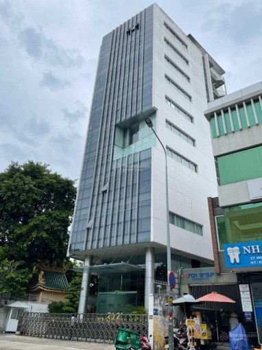 Ngộp bank bán gấp tòa nhà văn phòng Tôn Thất Tùng P Bến Thành Q1, DT 16x25m, KC H 10L, HDT 700tr