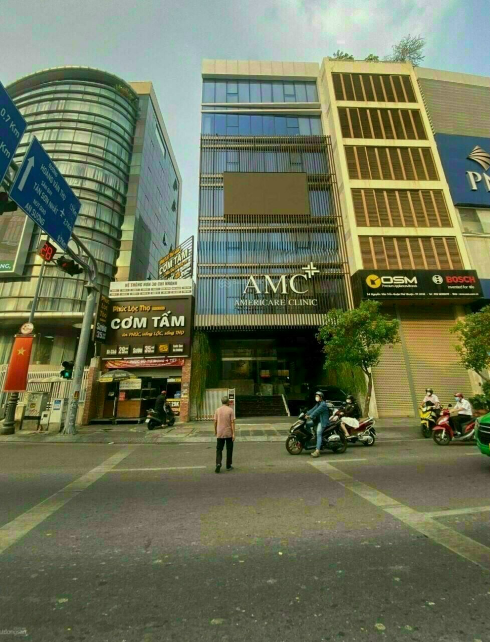 Bán nhà siêu vip - mặt tiền Võ Văn Tần, P6, Quận 3 (4.3 x 28m) 7 tầng TM HĐT 150 triệu/th giá 40 tỷ