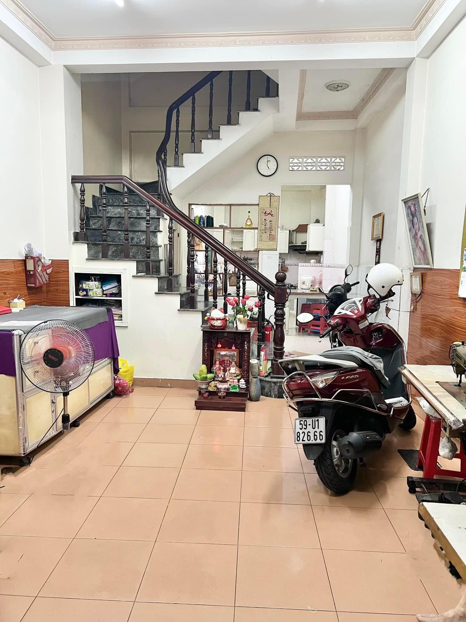 Bán nhà 4 tầng hẻm xe tải 7m thông gần MT Lý Thái Tổ, Q10, 6PN, 4.4m* 14m, nhỉnh 9 tỷ