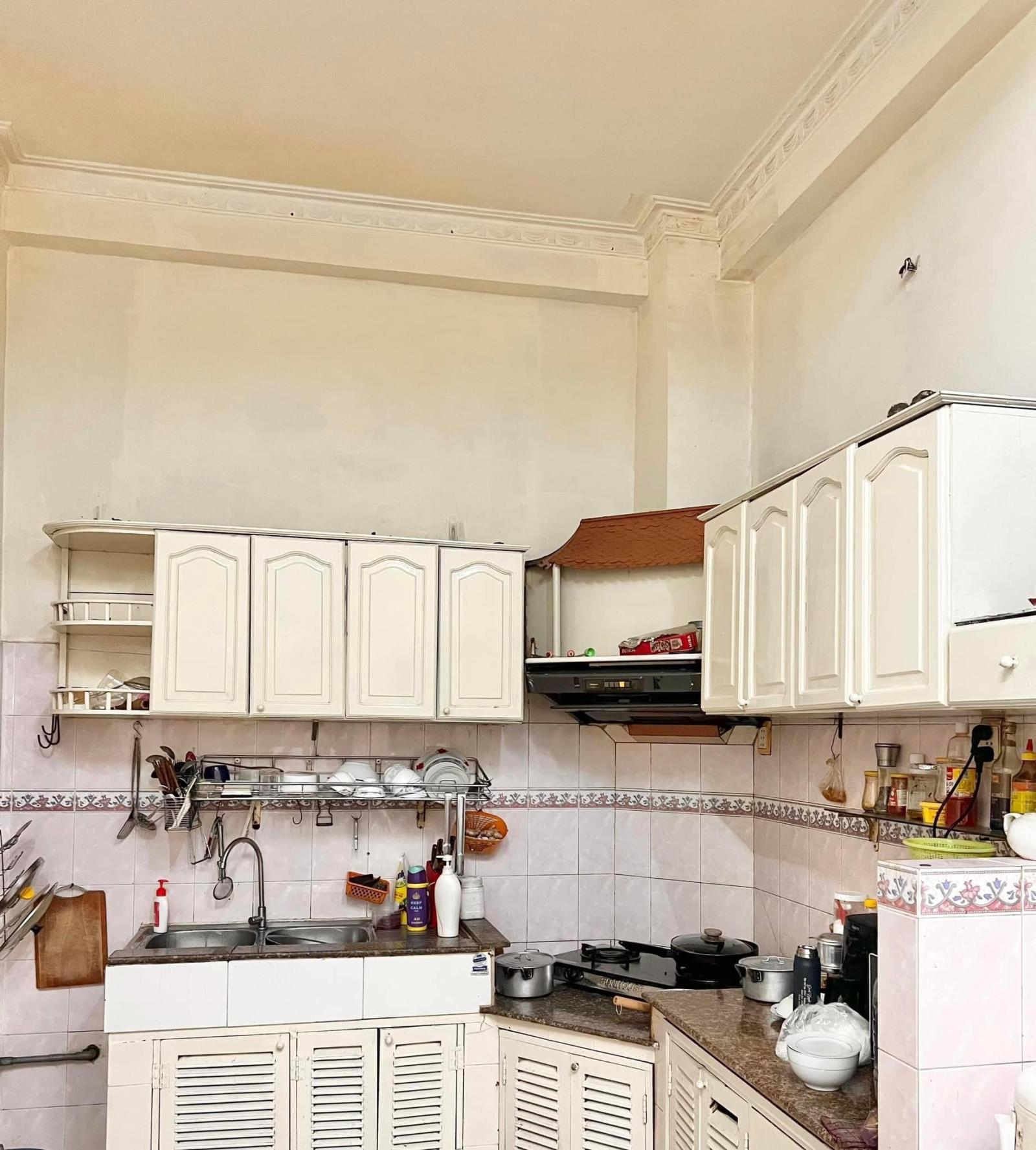 Bán nhà 4 tầng hẻm xe tải 7m thông gần MT Lý Thái Tổ, Q10, 6PN, 4.4m* 14m, nhỉnh 9 tỷ