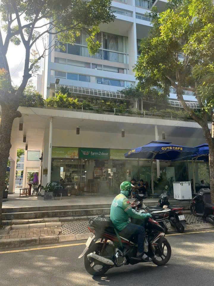 BÁN SHOPHOUSE GARDEN COURT PHÚ MỸ HƯNG- SẴN HĐ THUÊ 0902328695
