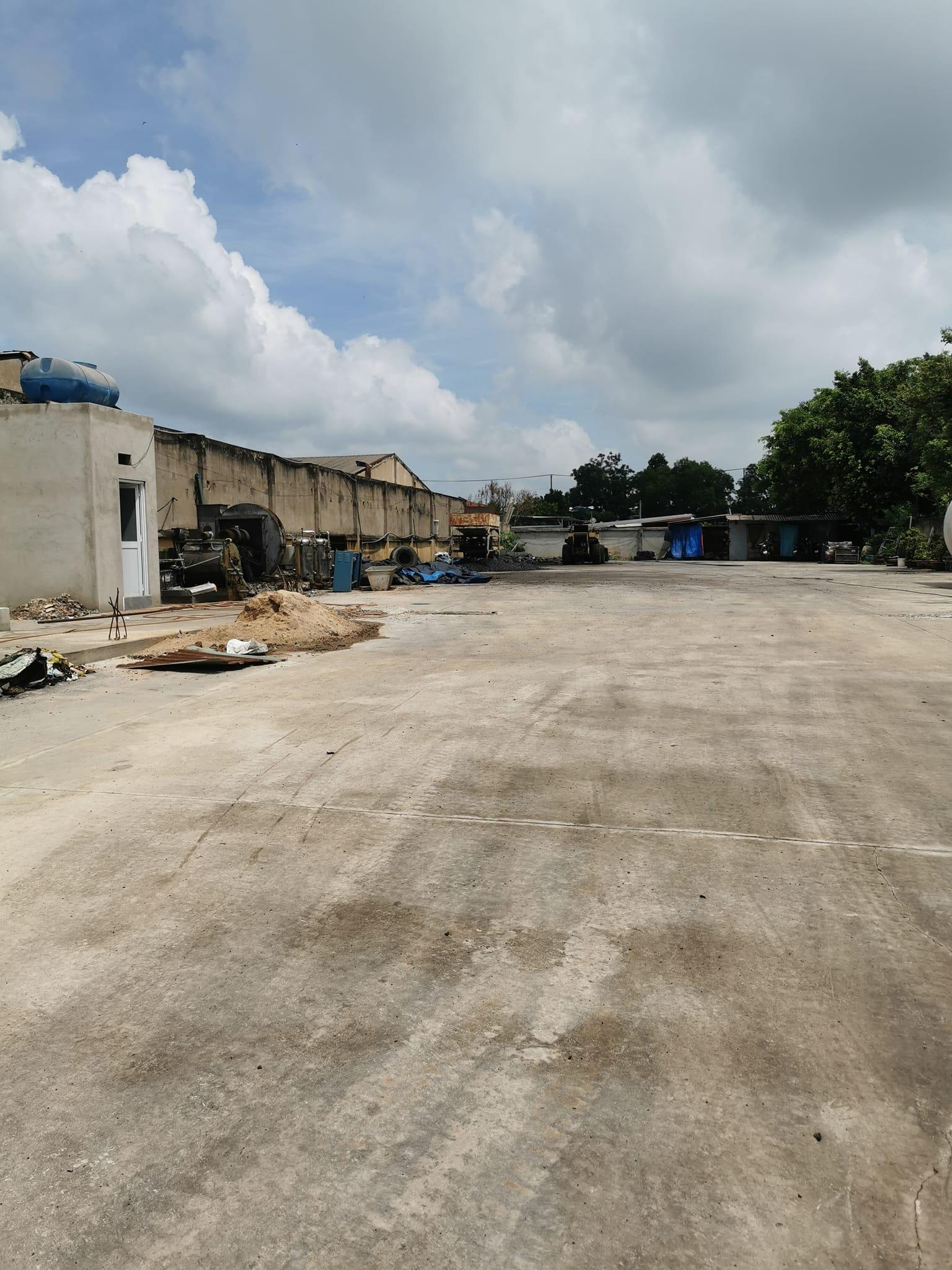 Bán nhà xưởng Hocmon, Q12, 790 chỉ 16ty, 5000m chỉ 64ty, 1400m chỉ 32ty, mt Nhựa, Tìm là có ngay