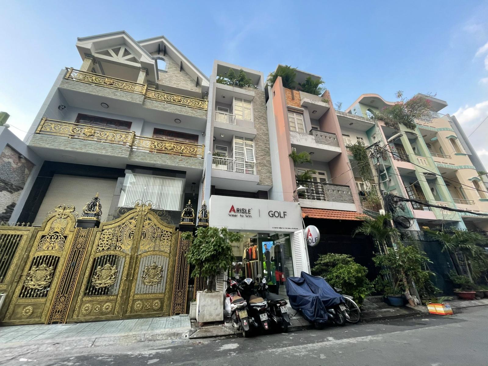 Cần bán nhà mặt tiền Bàu Cát 6, Tân Bình khu vip, 4x18m, 4 lầu mới đẹp, giá 12,8 tỷ