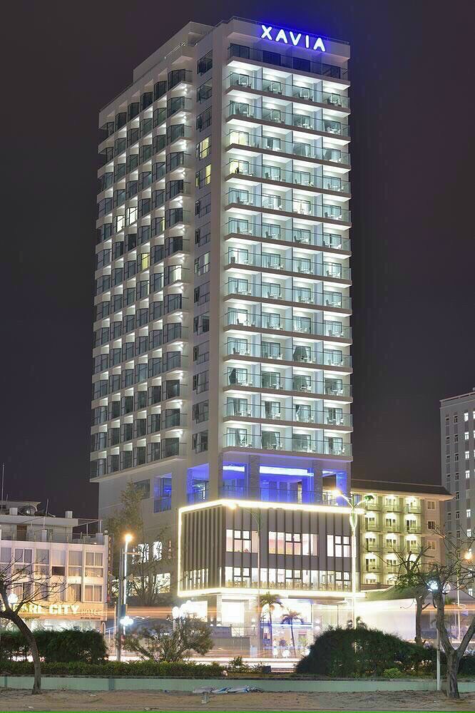 Tòa building Nguyễn Thiện Thuật, Quận 3 (6 x 18m) 6 tầng TM HĐT 1tỷ/năm giá bán 27 tỷ