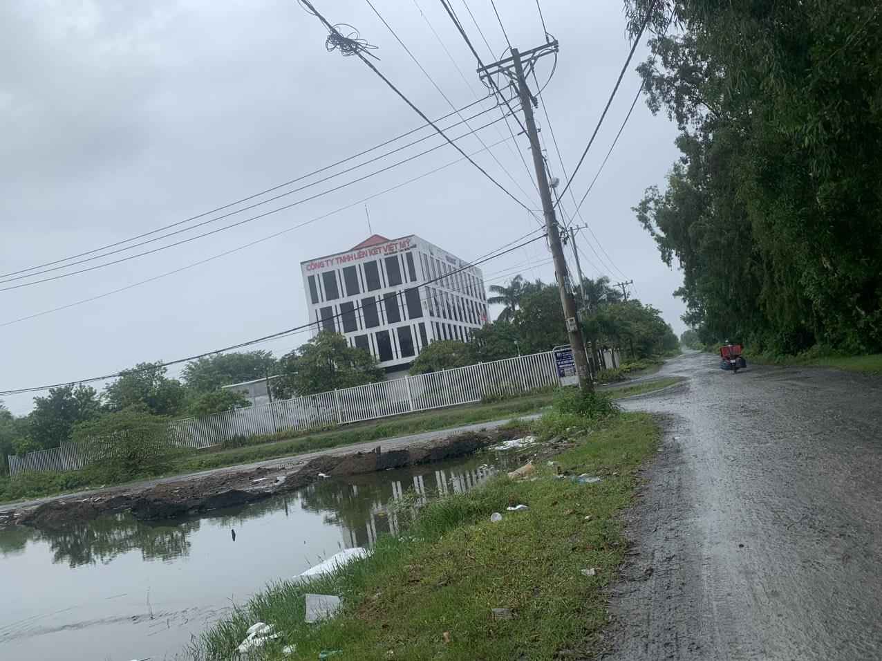 Chậm là không còn, chỉ 11tr.m có ngay nhà xưởng 1500m Hocmon, full thổ, xem liền tay