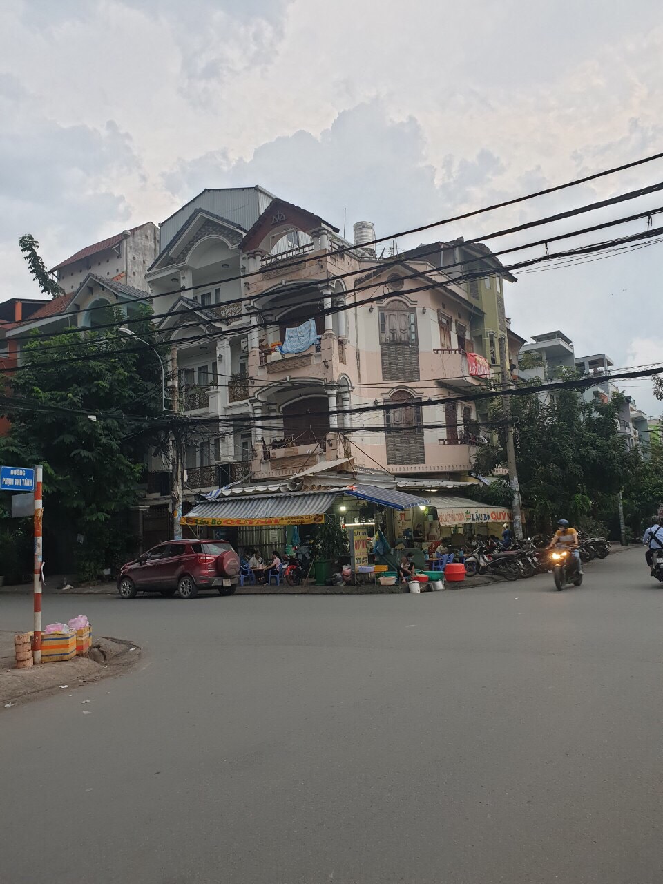 Bán nhà mặt tiền Triệu Quang Phục - Nguyễn Trãi Q55.2x14m, giá chỉ 17 tỷ