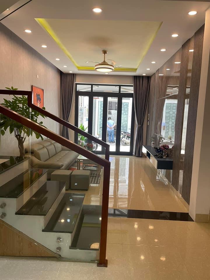 Bán Gấp Nhà Đẹp 3 Tầng x50m2_HXH Quang Trung, chỉ nhỉnh 5,8  tỷ