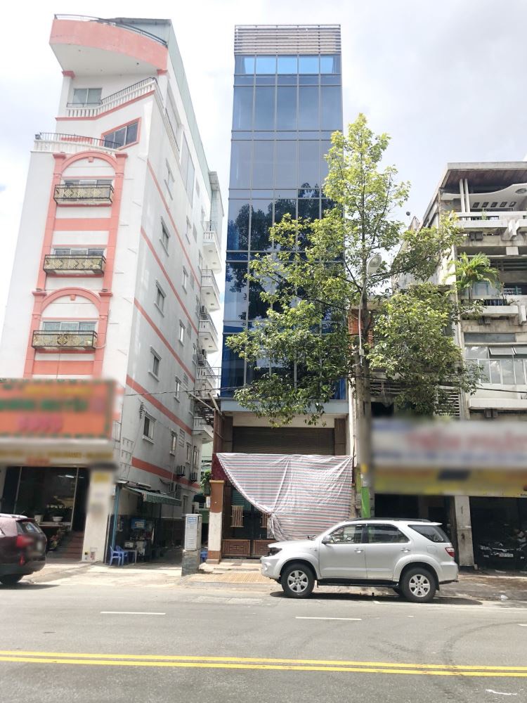 Chuyển nhượng tòa nhà mặt tiền Nguyễn Trãi P3 Q5. Hầm 8 tầng 110m2, giá bán 62 tỷ TL