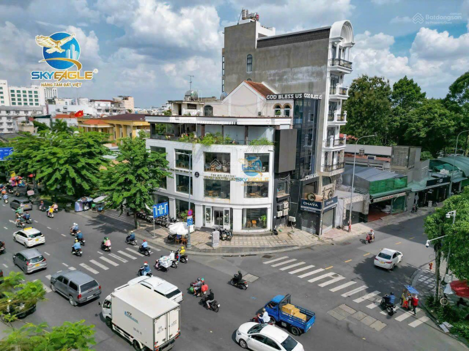 17 x 18m, căn góc đường Phổ Quang - đang kinh doanh caffe (52 tỷ)