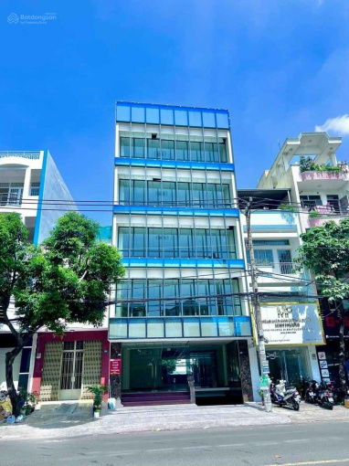 Bán building MT Hoàng Sa, Quận 3, DT 9.2 x 15m),HĐT 120tr/th