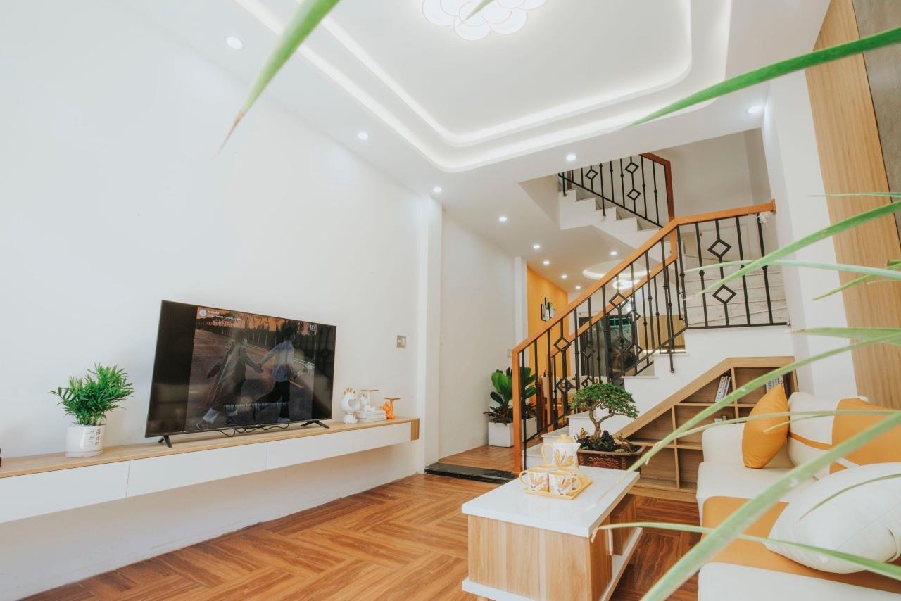 Hẻm Xe Hơi 6m Phạm Văn Chiêu, P. 14 - 4x19 - 3 Lầu Đẹp, Full nội thất - Giá chỉ 6,6 tỷ