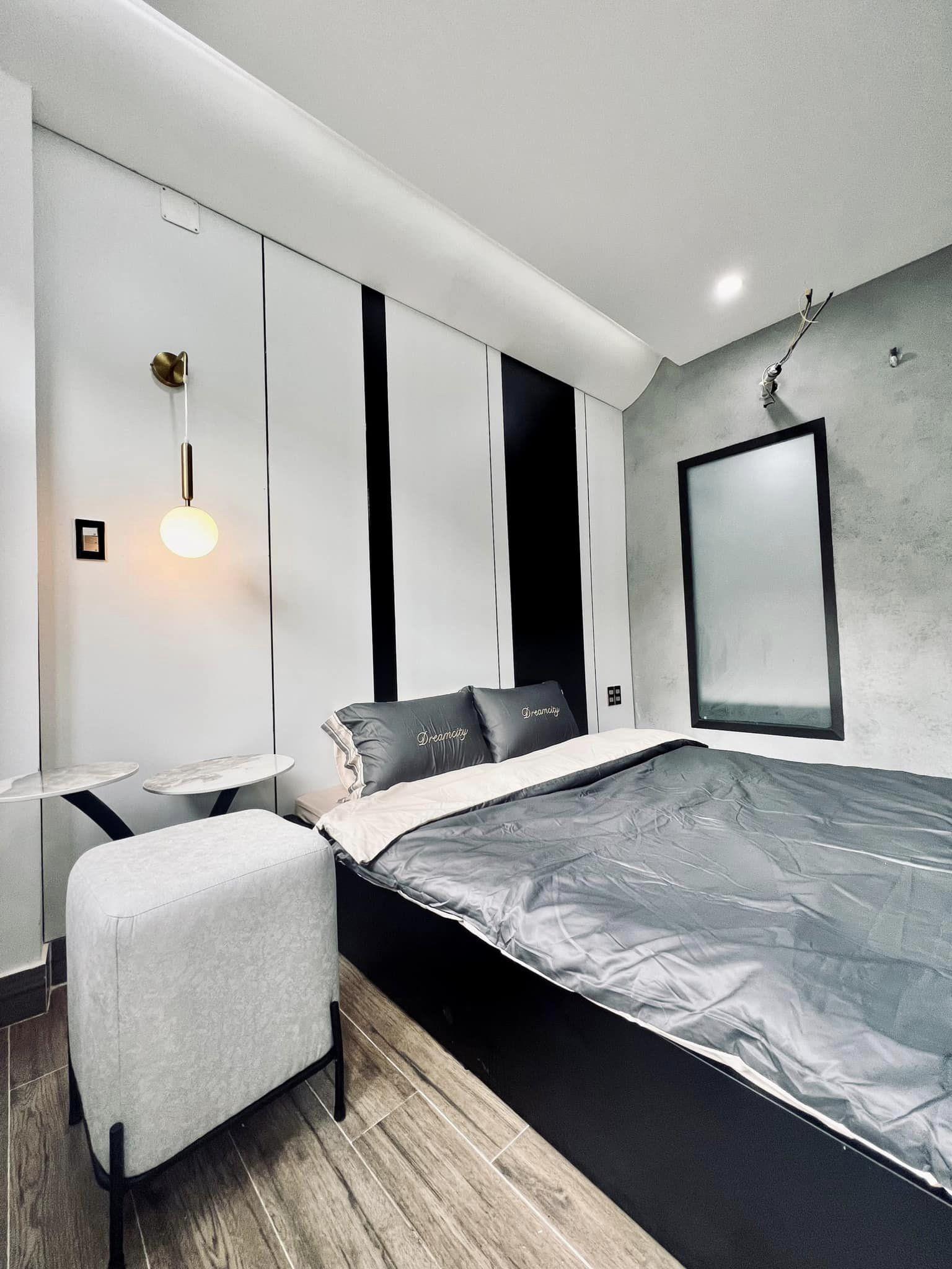 Nhỉnh 5 tỷ_HXH 6m Thông 50m2 ( 4,5*11.3)Phạm Ngũ Lão, BV 175, Giá Ngộp