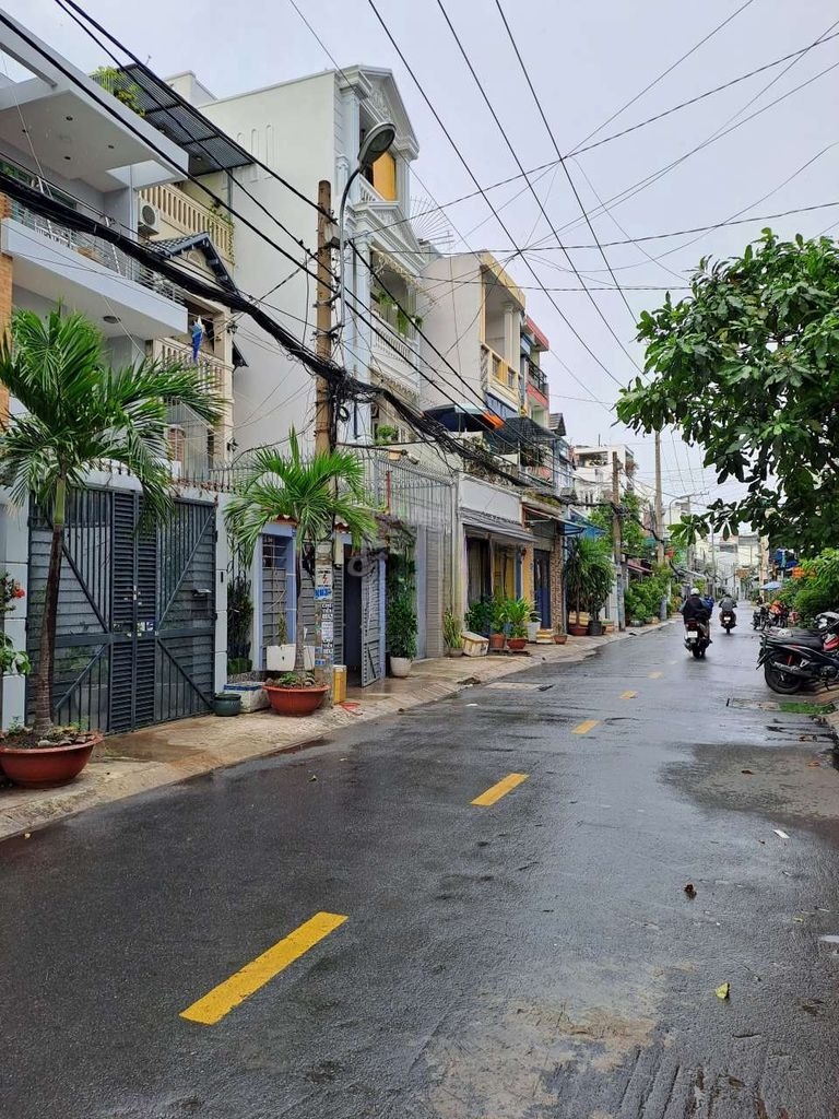 Bán Nhà  Giảm 1,5 tỷ - 3 tầng 112 m2 7x20 hẻm 8m 1/ Đường Số 59 7,9 tỷ
