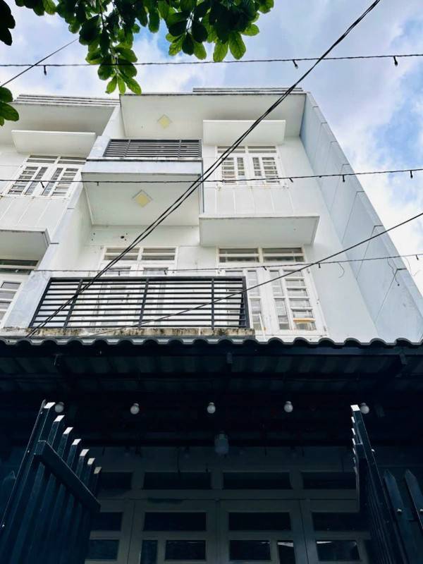 BÁN GẤP, giá 4.4tỷ nhà sau trường Ng Trung Trực đg Lê Đức Thọ, GòVấp, DT 53m, 3tấm, HXH 5m, LH0937205202