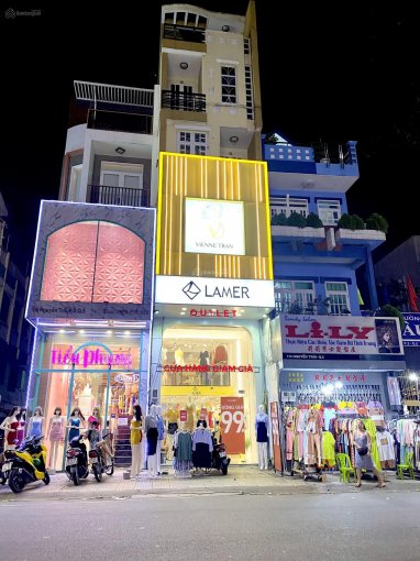 Bán nhà mặt tiền đường Sư Vạn Hạnh ngay Vạn Hạnh Mall, P.12, Quận 10 (4.2x15m) 4 lầu, Giá 29 tỷ