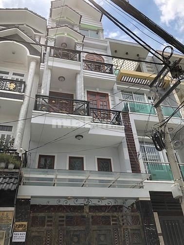 Siêu phẩm nhà phố hiện đại, khu cao cấp Huỳnh Lan Khanh, P. 2 Tân Bình, (5x20m) 5 tầng, giá 18 tỷ