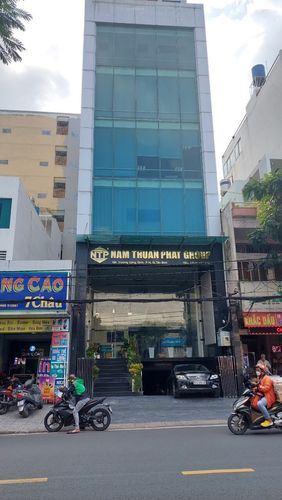 Nợ ngân hàng, giảm giá bán gấp MT Nguyễn Văn Vĩnh, Tân Bình DT 5.2 x 27m, 3 lầu, giá chỉ 26.5 tỷ
