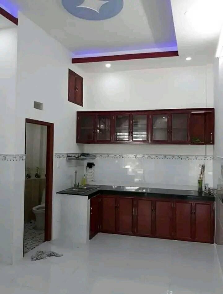 Cấp cứu chủ đất ngộp cần bán gấp căn nhà Hóc môn 760tr/110m2 ở đường Song Hành , Tân Hiệp, Hóc Môn.