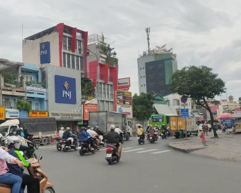 N.Duy nhất căn 2MT trước sau Trường Chinh,P4, 4x15m, 4 lầu giá 13.5 tỷ TL