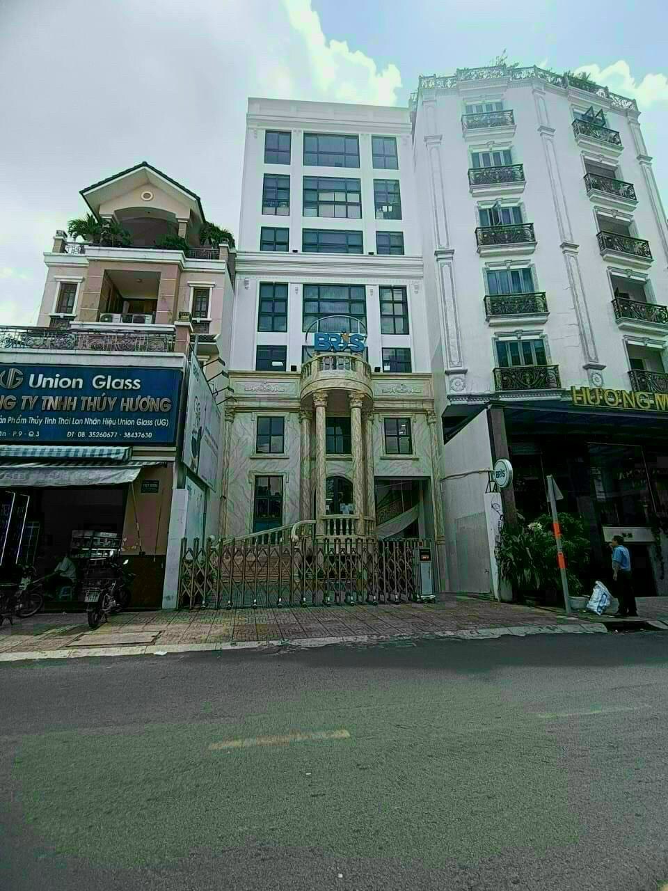 Sốc ngôp Bank  Bán gấp MT Ngô Quyền, P.8, Q.5 ( 8x24m ) GPXD Hầm, 6 lầu Giá sốc 56 tỷ.