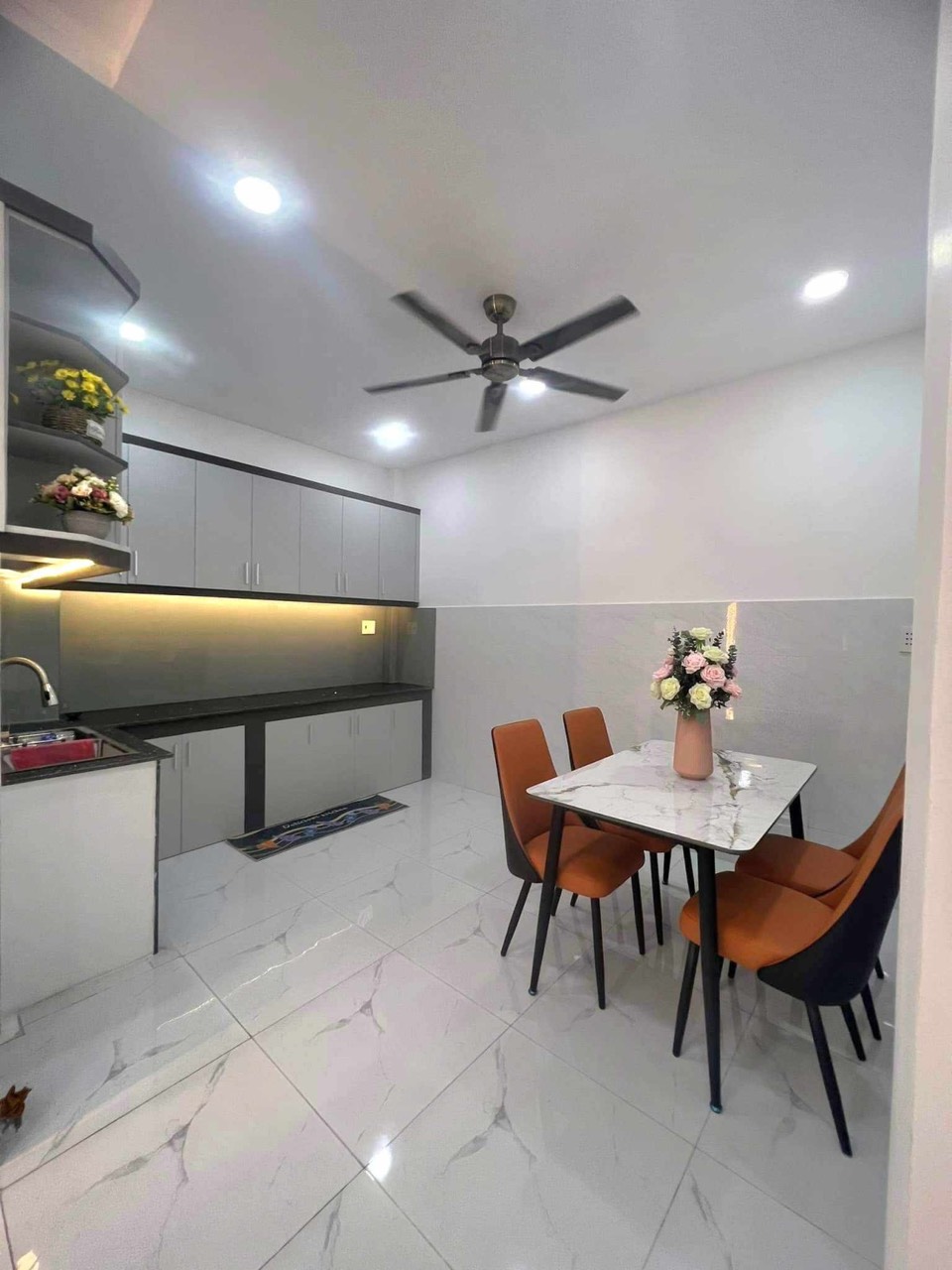Bán nhà riêng tại Đường Âu Dương Lân, Phường 3, Quận 8, Tp.HCM diện tích 50m2  giá 5.3 Tỷ