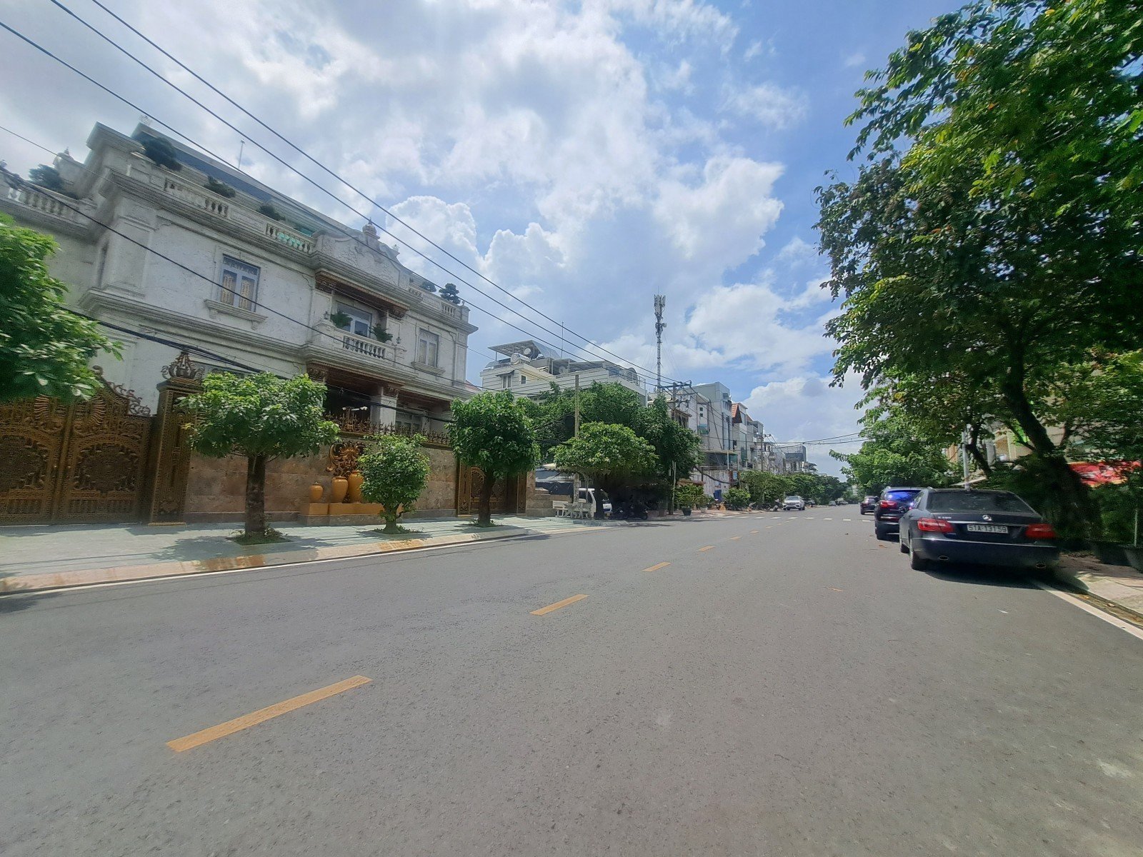 Bán biệt thự HXH 10m Bình Lợi P.13 Bình Thạnh, 10x20m, giá tốt