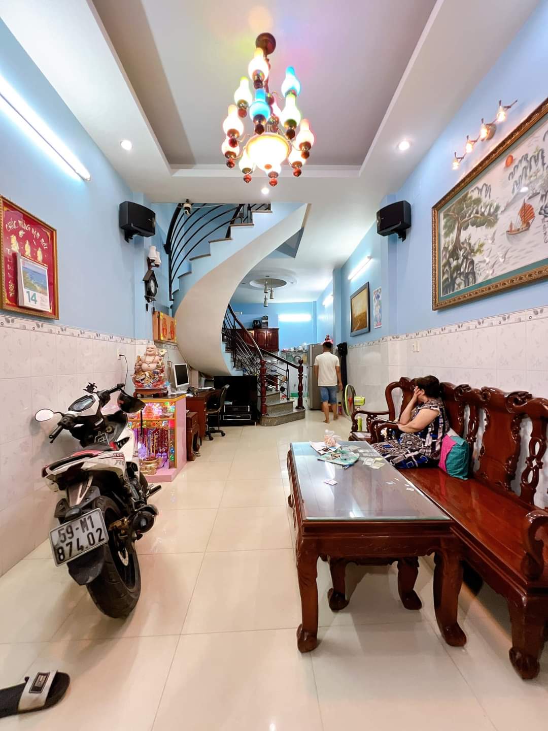 Chủ giảm tụt đáy nhà 4 tầng q.4 hẻm Khánh Hội btct kiên cố 139m2 sàn hiện hữu giá còn hơn 5 tỷ