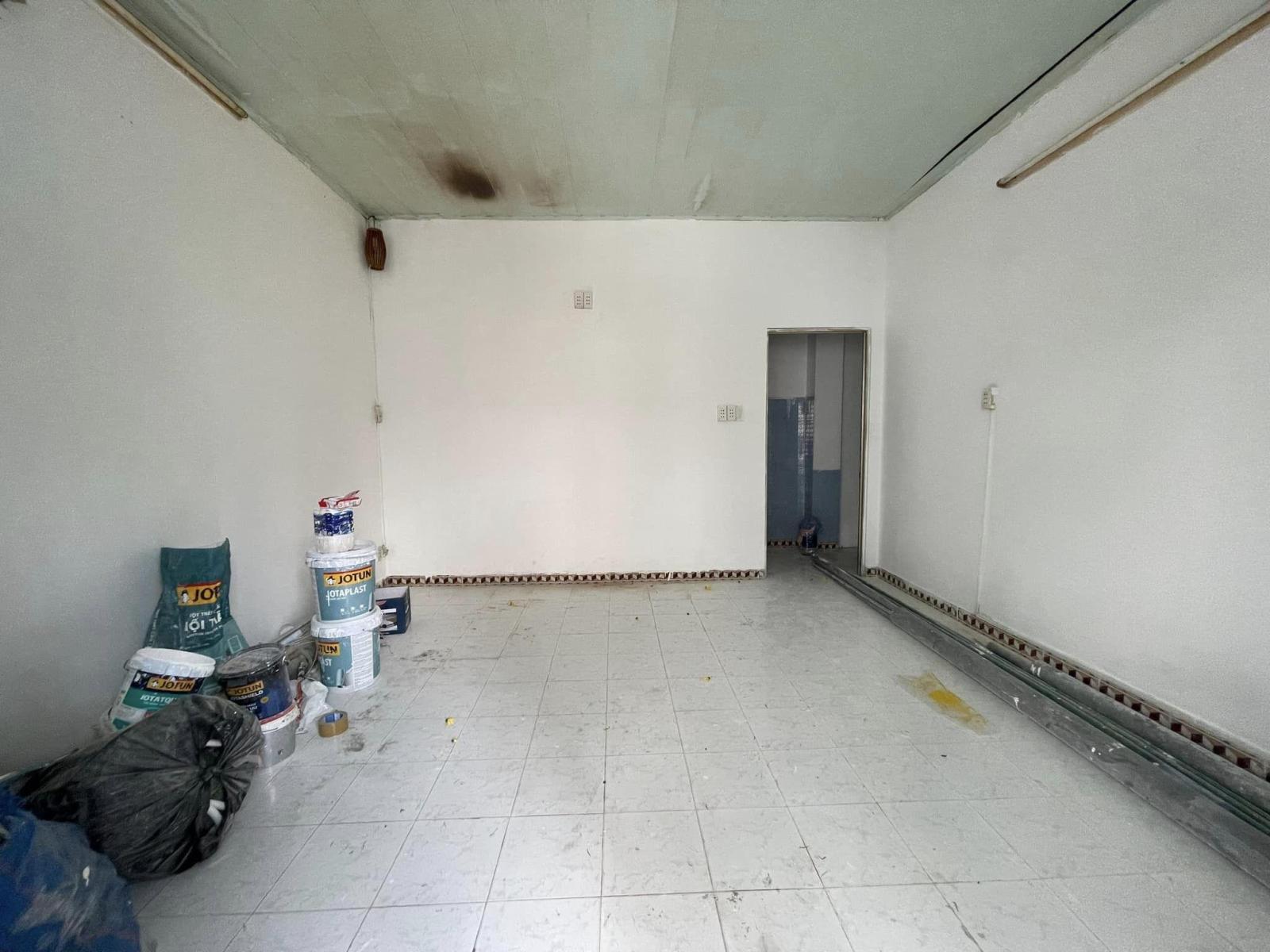 BÁN NHÀ TRẦN XUÂN SOẠN HẺM Ô TÔ , NGANG KHỦNG 7.4M , 50.17 M2 , NHỈNH 6 TỶ