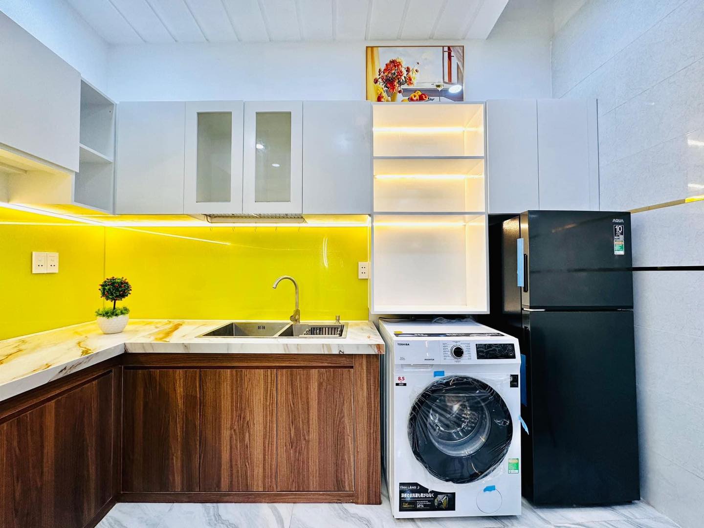Chủ ngộp, bán nhà diện tích siêu khủng 4.4x30m, đường Lê Văn Huân gần Etown Cộng Hòa, giá 8.5tỷ TL