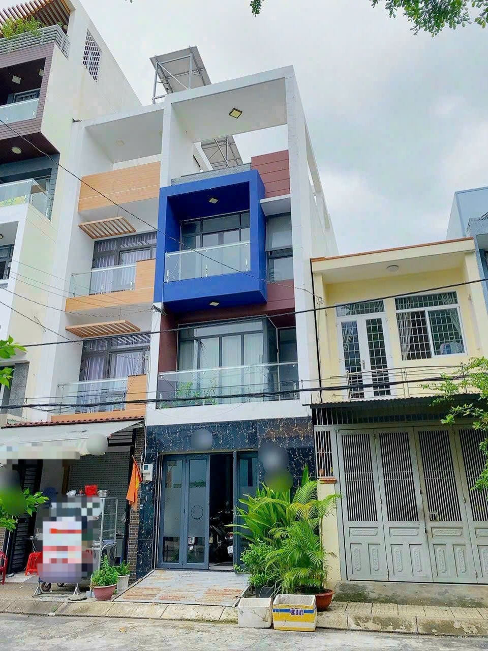 Bán gấp nhà mặt tiền đường Phan Phú Tiên, quận 5, dt 5x25m, nhà 2 lầu, giá bán 23 tỷ tl