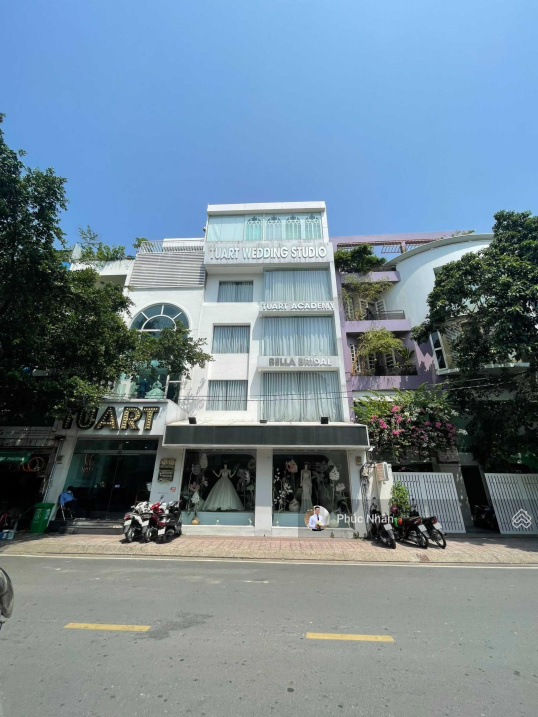 Tòa Building rẻ nhất Bình Thạnh! Góc 2MT 147A Chu Văn An, Q. BT (9x25m, 6 lầu thang máy) - 32,5 tỷ