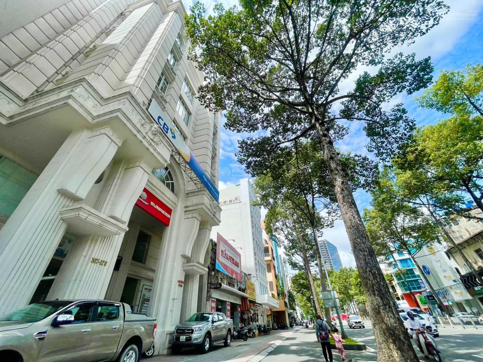 Độc quyền bán tòa Building mặt tiền Trần Hưng Đạo - Q1 (18x20) 9 tầng giá 210 tỷ