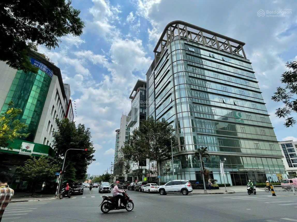 Cần bán tòa nhà MT Trương Định 1000m2 Hầm 5 Tầng giá 600 tỷ