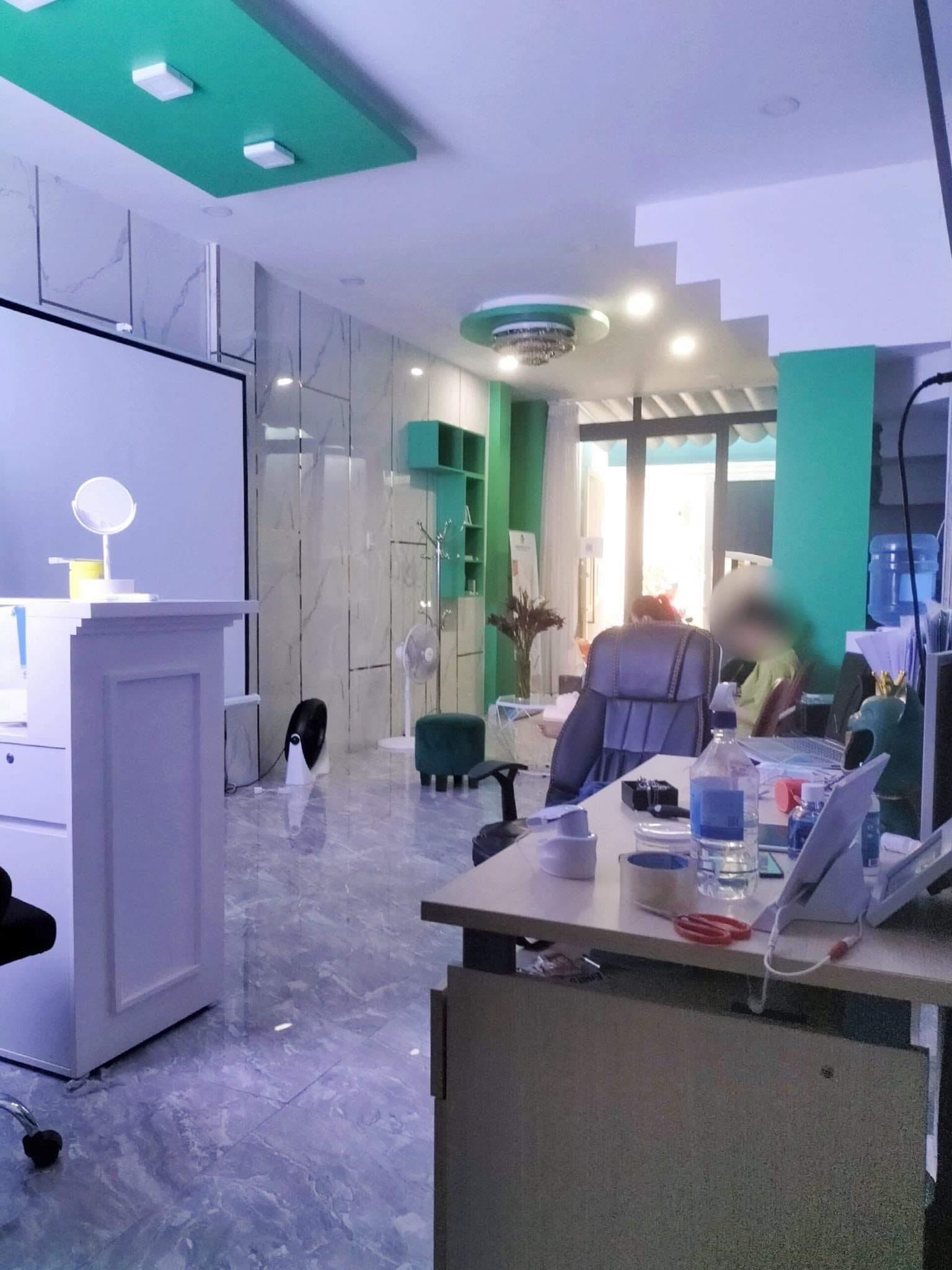 🏠 NGỘP GIẢM SÂU , KHU VỰC AN DƯơNG VƯơNG QUẬN 5.