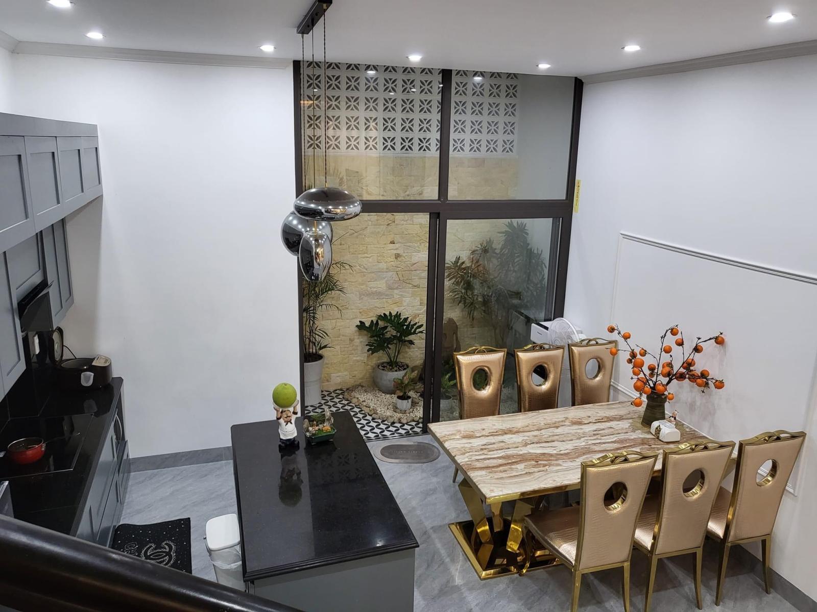 Chủ ngộp, bán nhà 4 Tầng HXH Nghĩa Phát chỉ lấy bằng giá đất 5.6 tỷ TL