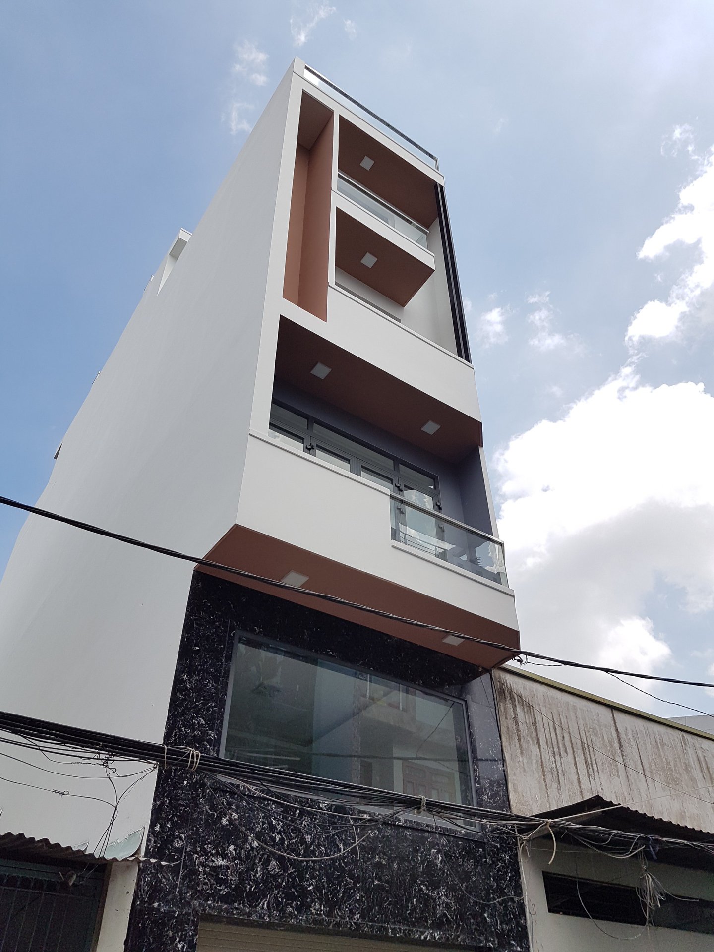 Măt Tiền Lê Lâm, Phường Phú Thạnh, Tân Phú, Nhà trệt 3 lầu ST, 4.6x18m, giá 12.5 tỷ