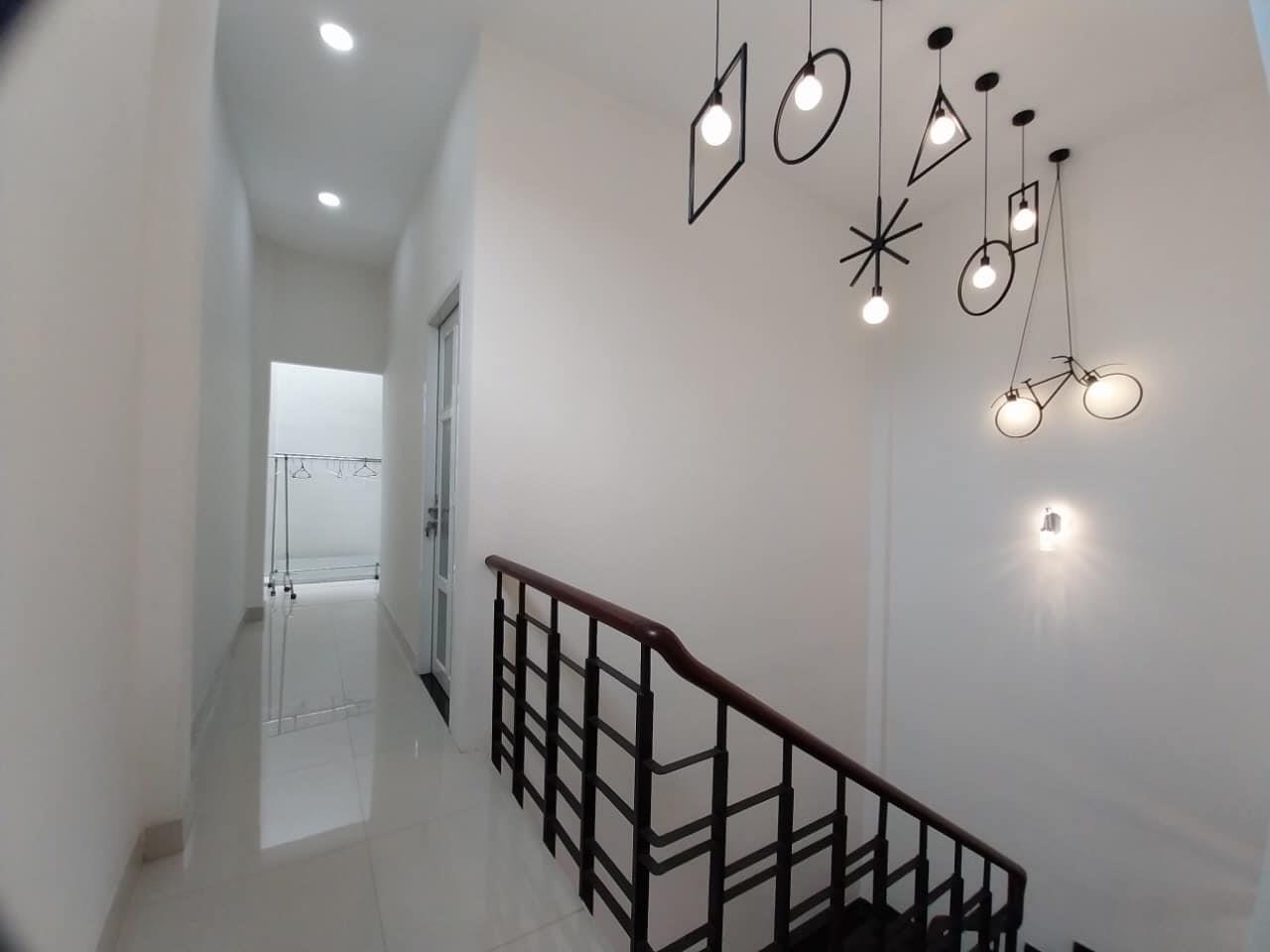 Chỉ 4.4 tỷ có ngay 12x23m đất mt xe hơi, Bà Điểm, Hocmon. bán gấp gấp