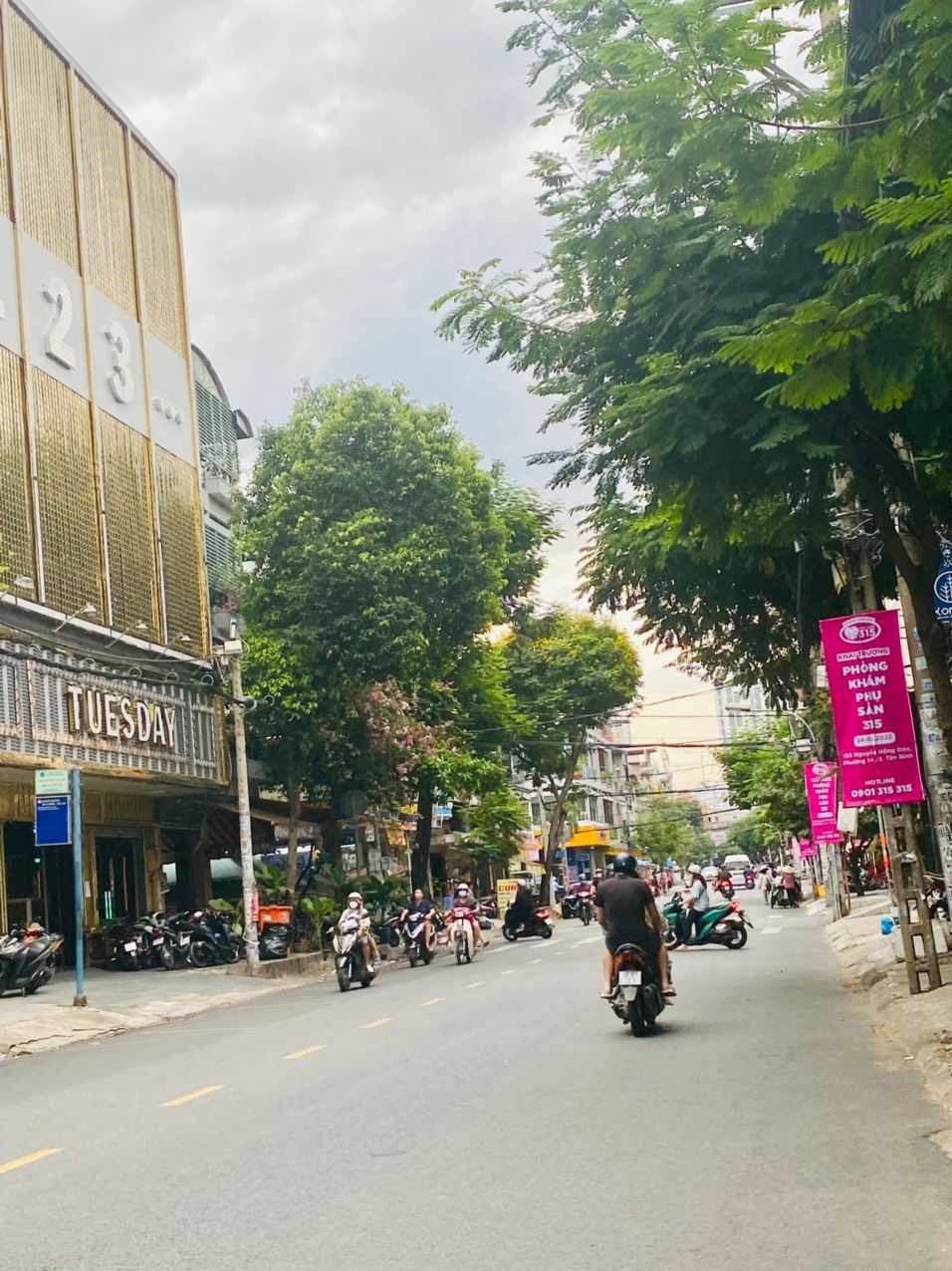 Bán nhà mặt phố tại Đường Bàu Cát, Phường 14, Tân Bình, Tp.HCM diện tích 66m2  giá 10,3 Tỷ