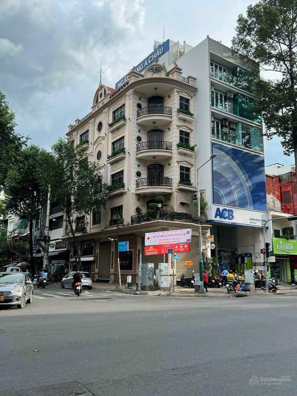 Bán nhà mặt phố tại Đường Cộng Hòa, Phường 12, Tân Bình, Tp.HCM diện tích 279m2  giá 55 Tỷ