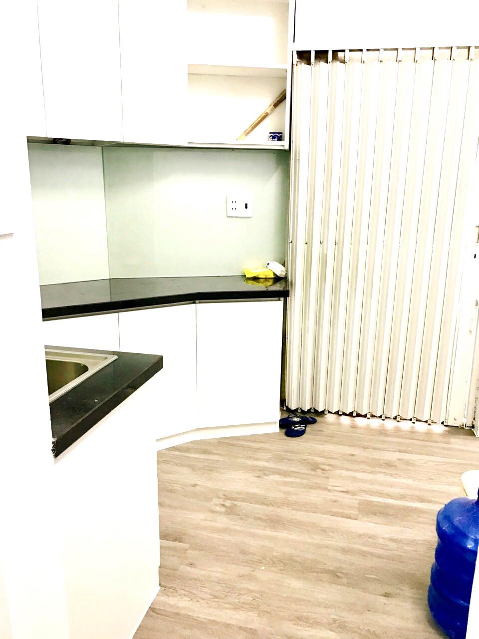 Bán Nhà HXH Cách Mạng Tháng 8, Quận 10, 44m2, 2 Tầng, Chỉ 7.2 Tỷ TL