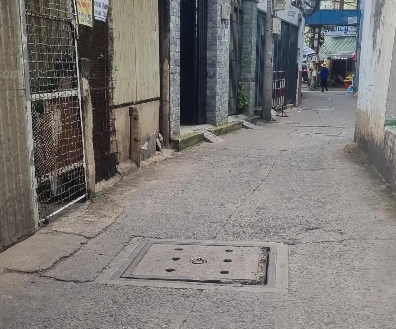 BÁN NHÀ NGAY KHU PHỐ ẨM THỰC VẠN KIẾP-BÌNH THẠNH, DT KHỦNG 200M2 CHỈ 23 TỶ