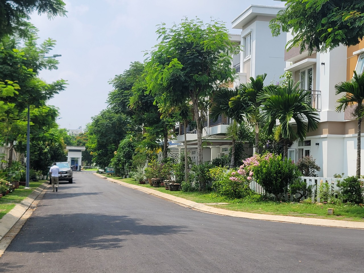 Bán rẻ nhà phố đẹp 7 x 16m 1 trệt 2 lấu khu Compoung Phong Phú 4 Khang Điền TP.HCM
