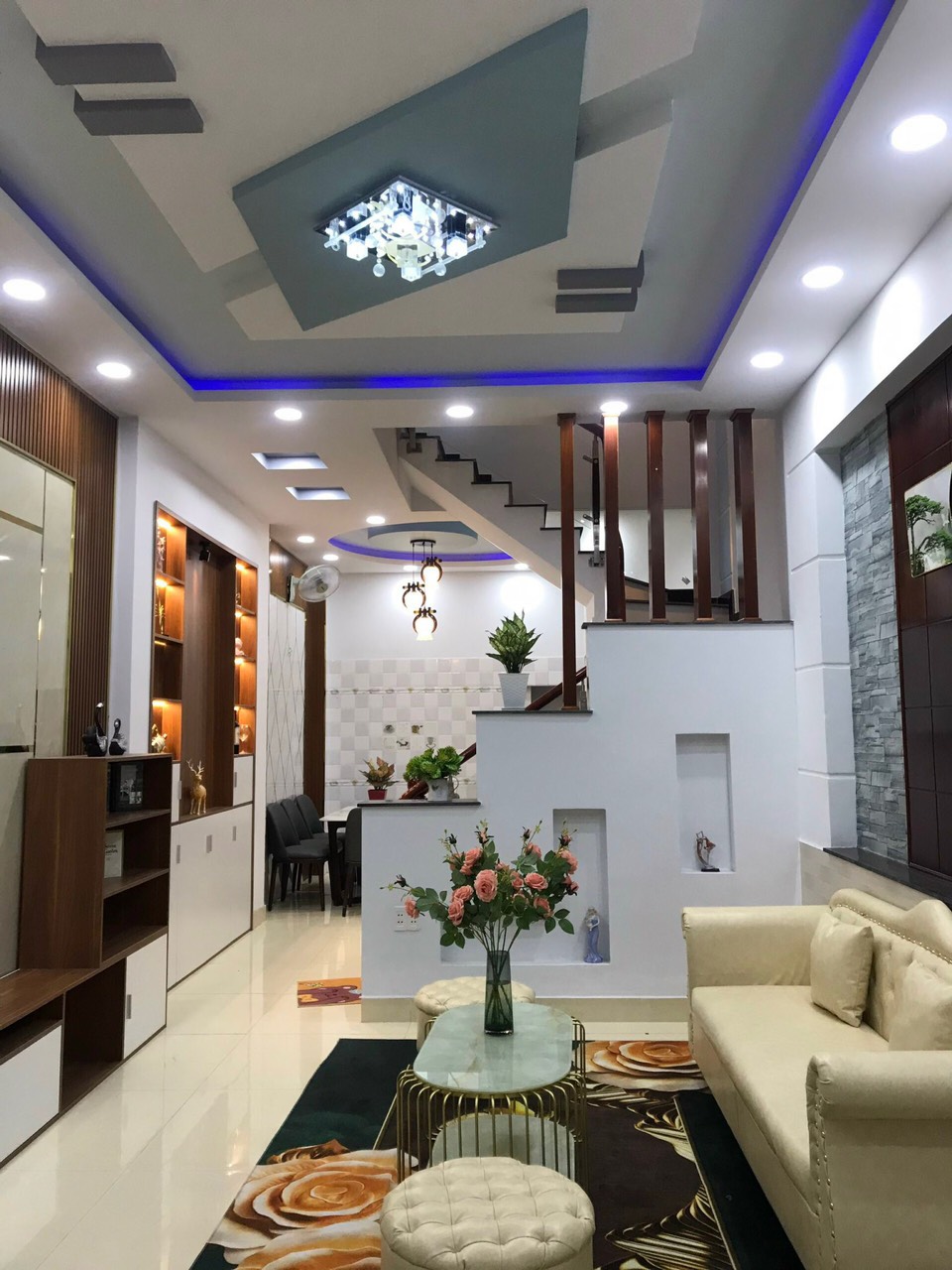 Nhà 3 lầu mới - HXH 380 Phạm Văn Chiêu - Khu phân lô đồng bộ - DT 4x13 - 5.8 tỷ