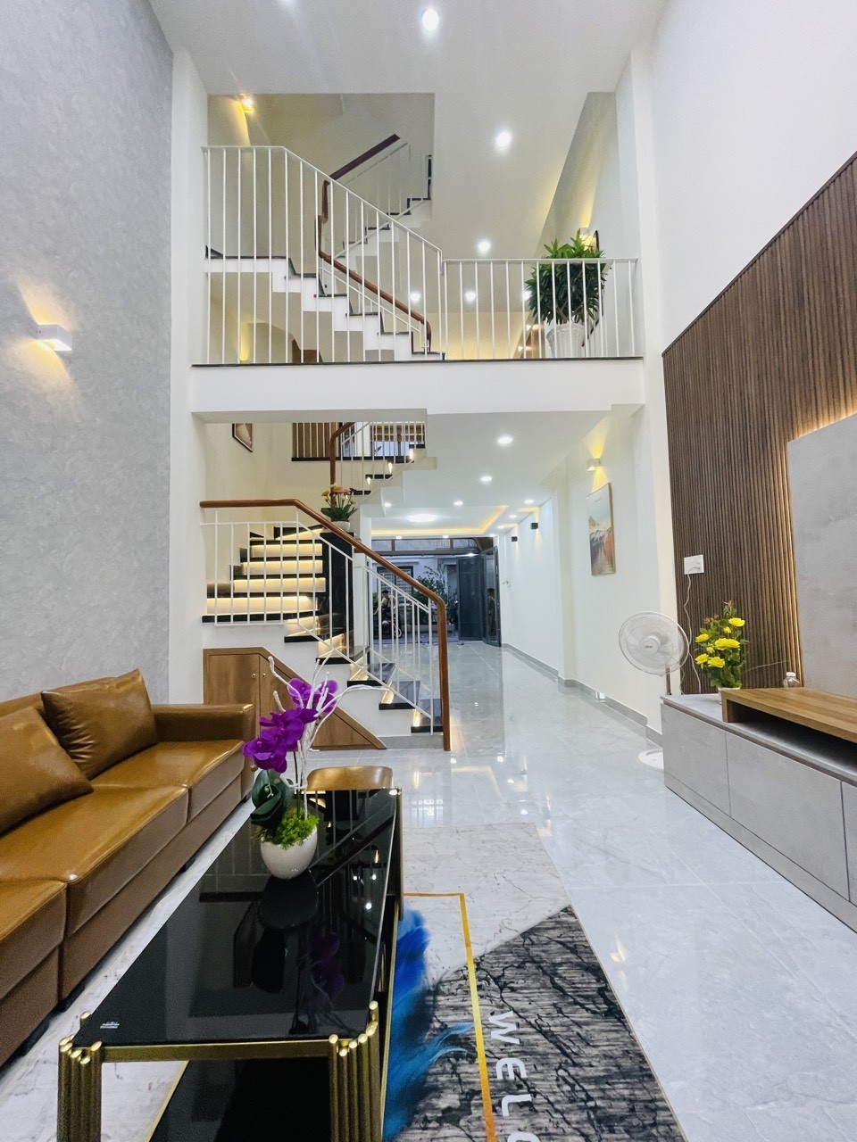 NHÀ QUANG TRUNG , PHƯỜNG 11, GÒ VẤP, HẺM Ô TÔ, 54M2, 4x13.5, 5 TẦNG, GIÁ 7.9 TỶ.