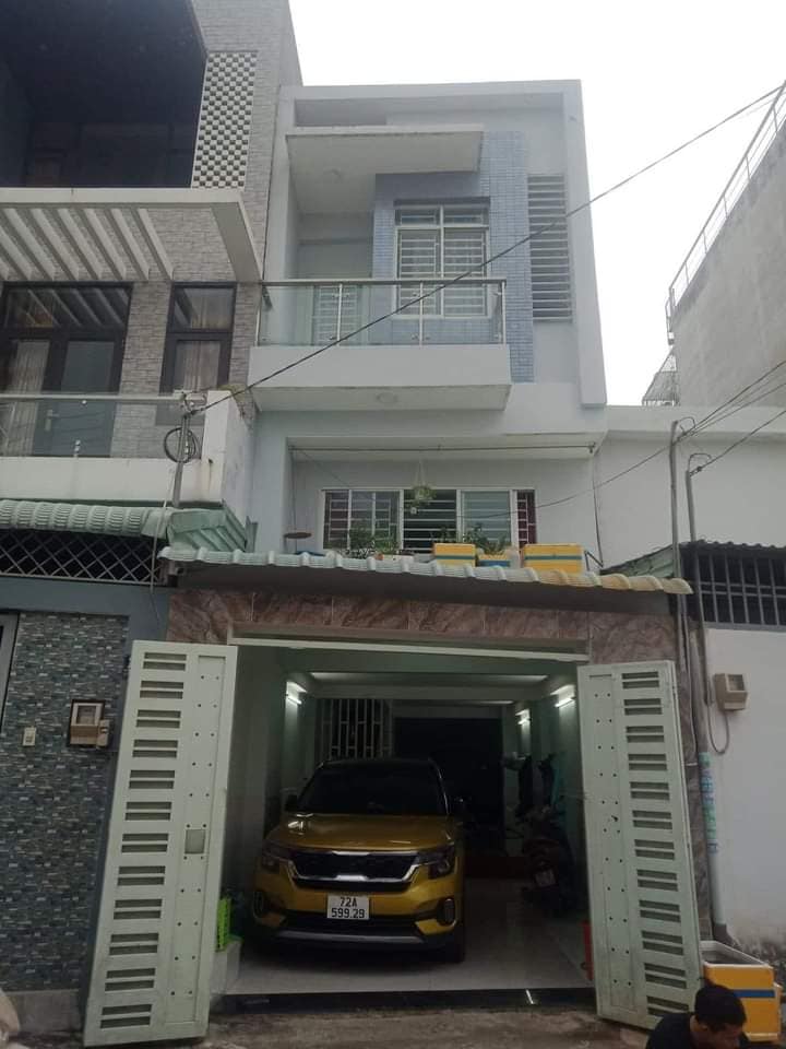 Nhà 3 tầng MT Đường 79 lộ giới 8m, P. Phú Hữu, gần Nguyễn Duy Trinh, 57.9m2 giá 4.8 tỷ. LH