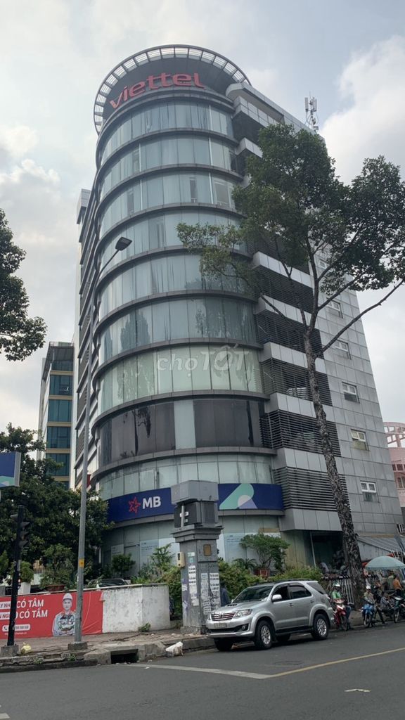 Kẹt tiền bán gấp! Bán tòa nhà góc 2MT Phan Đăng Lưu, Phú Nhuận( 9x25m) - 53 tỷ