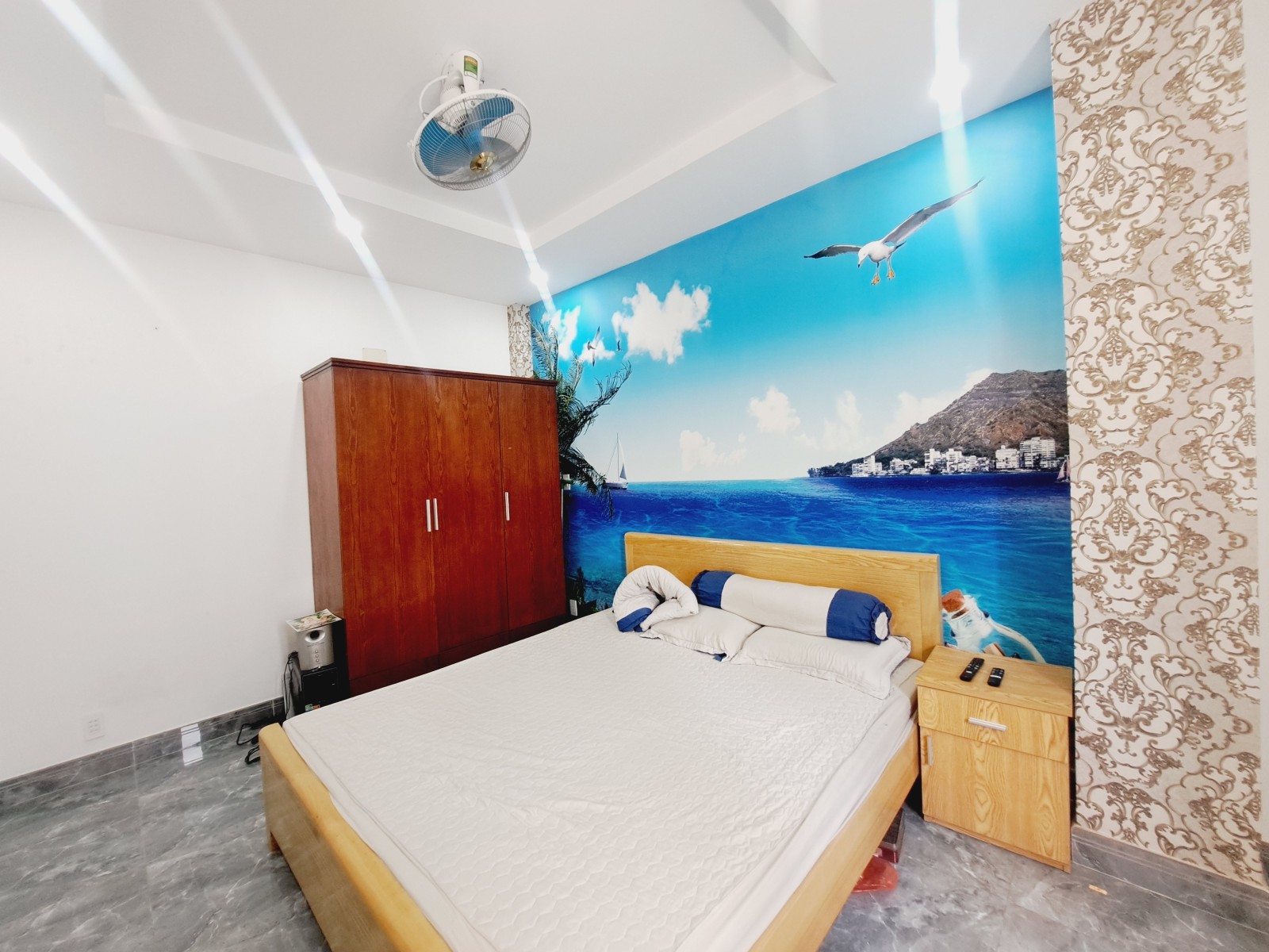Bán Nhà Sân Vườn, Nguyễn Súy, Tân Phú, 110m2, 3 Tầng, Chỉ 8 Tỷ.