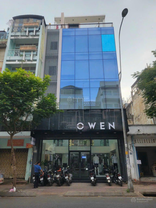 Bán tòa nhà văn phòng Bạch Đằng - DT: 11x18m - hầm + 6 tầng TN: 300 triệu/tháng - giá bán: 51 tỷ TL - 0789754790
