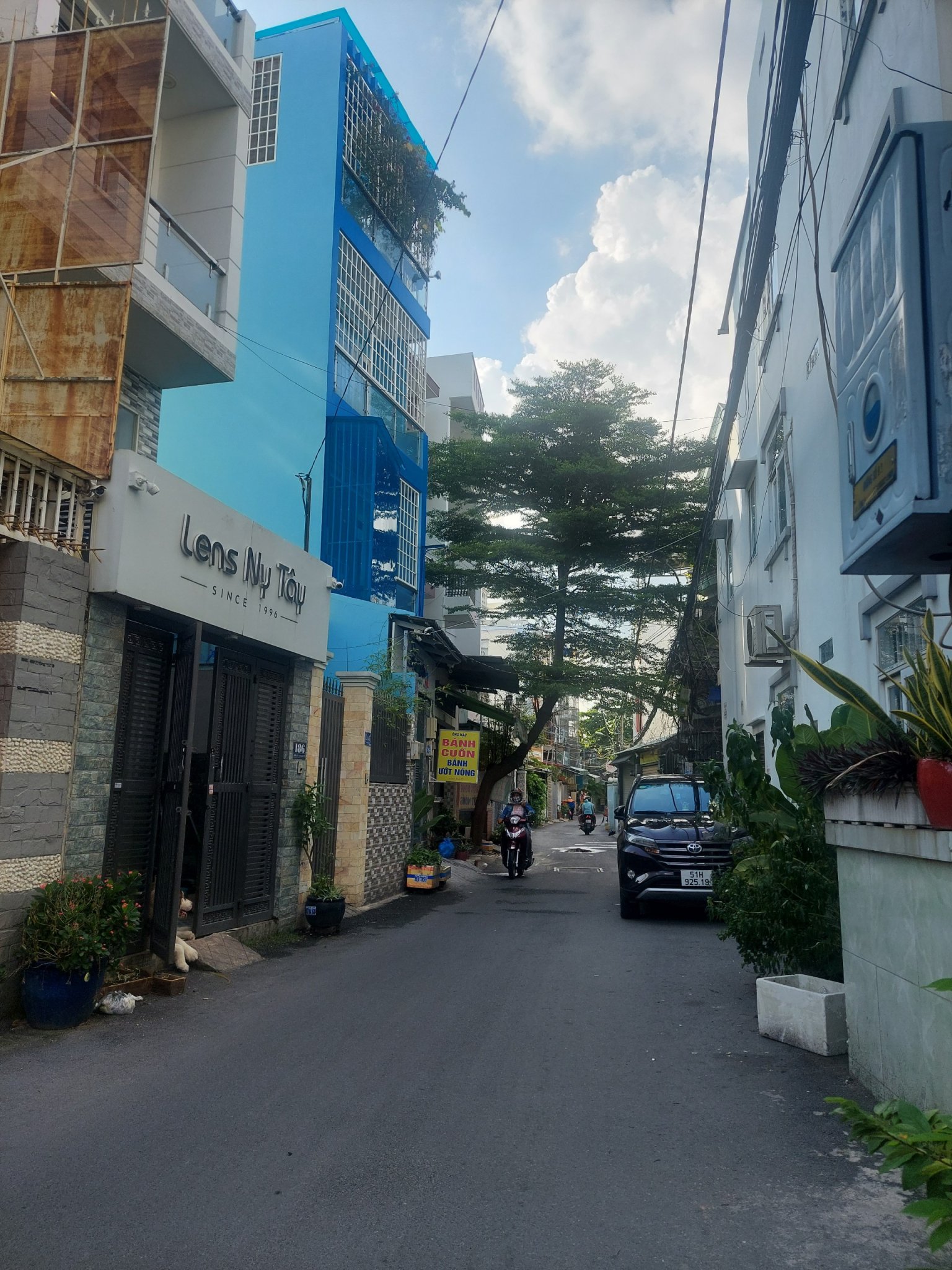 Xoay vốn bán nhà nhà 5 tầng 2 mặt tiền đường Nguyễn Gia Trí( D2).P25.BT 4,2x15m nhỉnh 10 tỷ